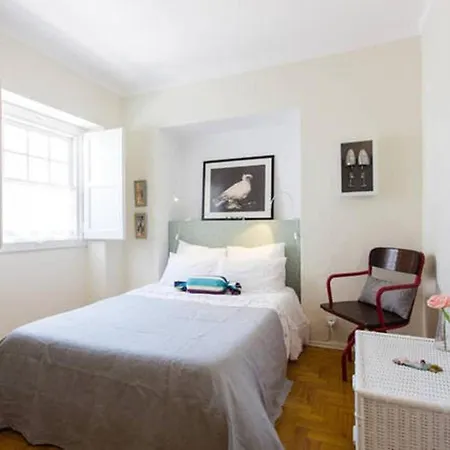 Hébergement de vacances Charming House With 3 Bedrooms