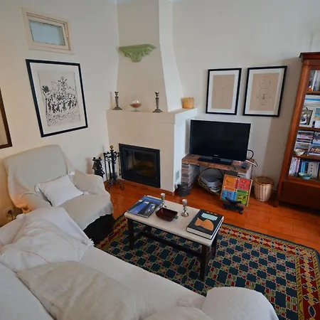 Hébergement de vacances Charming House With 3 Bedrooms Óbidos