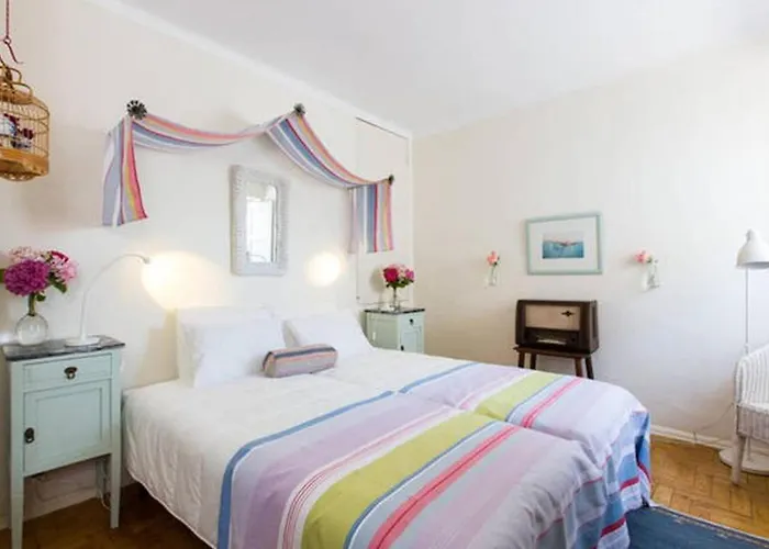 Дом отдыха Charming House With 3 Bedrooms